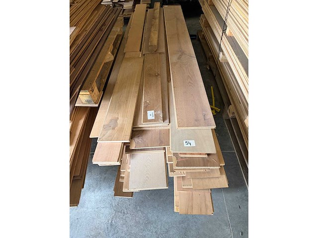 Lot parket - afbeelding 1 van  2