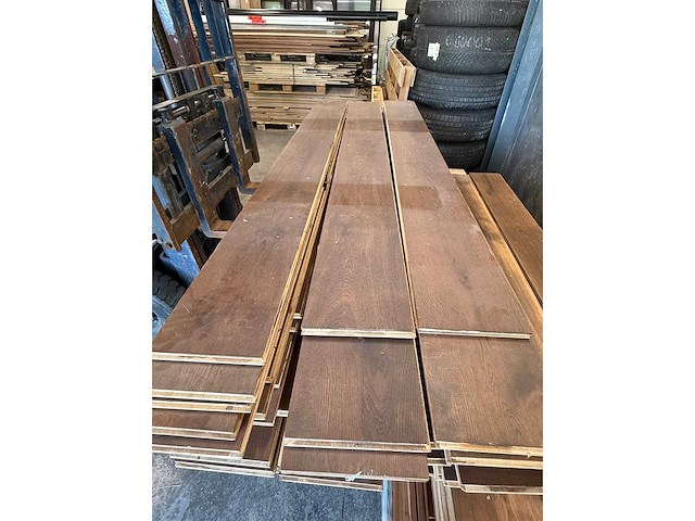 Lot parket - afbeelding 1 van  3