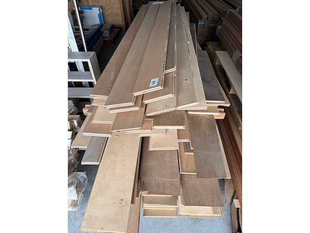 Lot parket - afbeelding 1 van  2