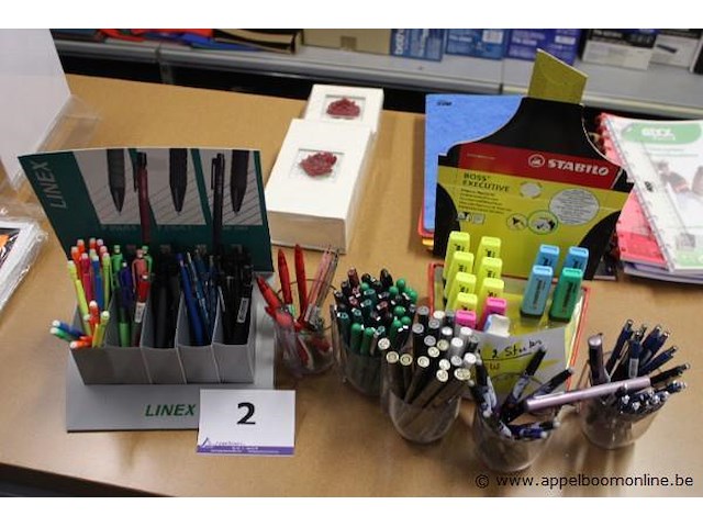 Lot pennen en markeerstiften - afbeelding 1 van  1