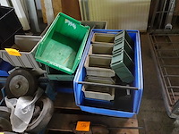 Lot plastieken stapelbakken - afbeelding 4 van  4