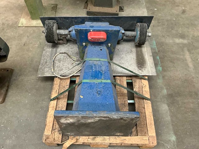 Lot polijst en slijpmachines *werkende staat* - afbeelding 5 van  7