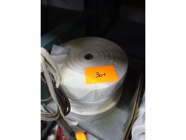 Lot polyesterbanden - afbeelding 2 van  2