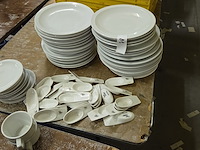 Lot porcelein - afbeelding 1 van  1