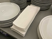 Lot porseleinen borden - afbeelding 8 van  12