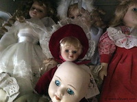 Lot porseleinen poppen - afbeelding 2 van  2