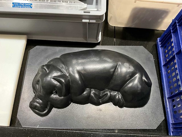 Lot professioneel pattiseriemateriaal (marsepein, petit fours, taart) - afbeelding 9 van  12