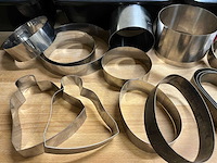 Lot professionele patisserie vormen inox + pvc (177x) - afbeelding 5 van  15
