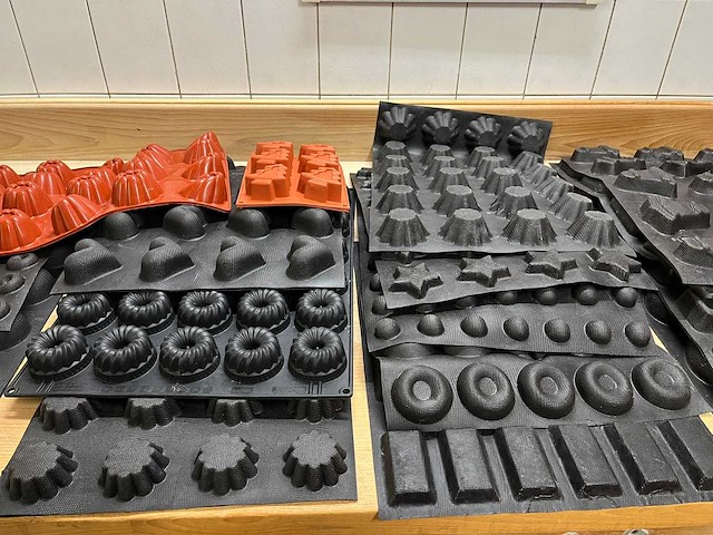 Lot professionele silicone mallen patisserie / dessert (35x) - afbeelding 2 van  4