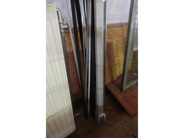 Lot profielen - afbeelding 1 van  2