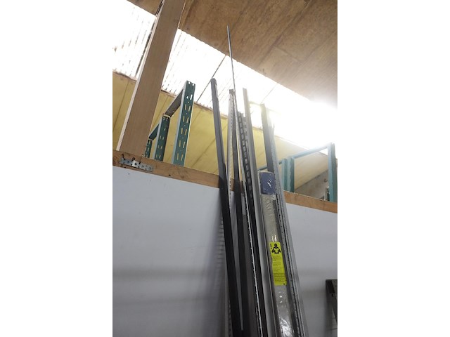 Lot profielen - afbeelding 2 van  2