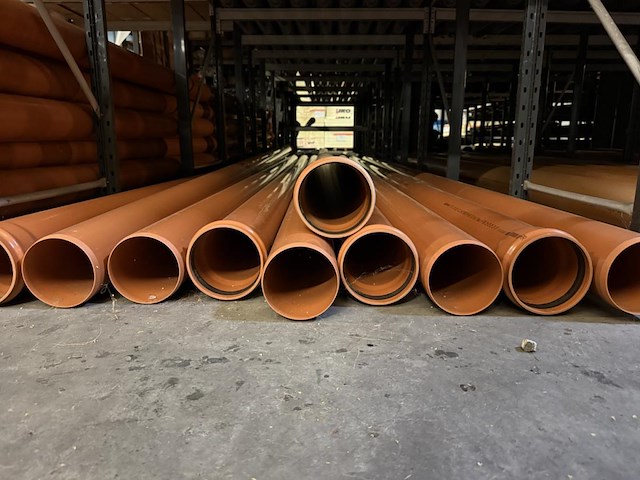 Lot pvc afvoerbuizen - oranje - dia 125 - afbeelding 1 van  4