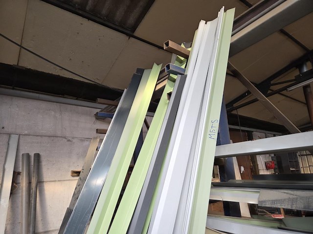 Lot pvc + alu+ zink - afbeelding 2 van  9