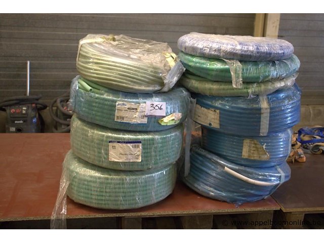 Lot pvc buismateriaal wo trekdraad - afbeelding 1 van  2