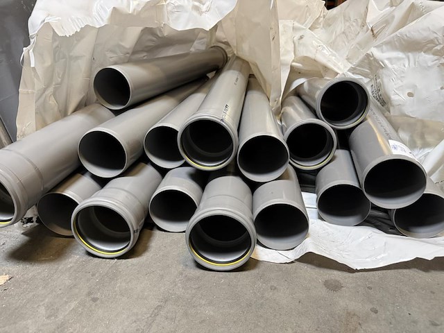 Lot pvc buizen d110mm - afbeelding 3 van  5
