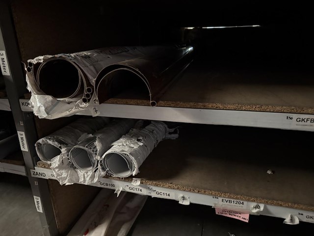 Lot pvc dakgoten plm 4m/stuk - afbeelding 3 van  4