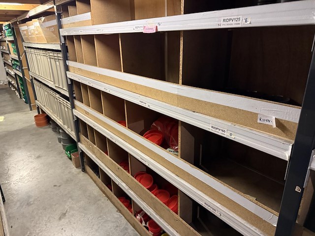 Lot pvc eindstukken & stoppen - afbeelding 7 van  18