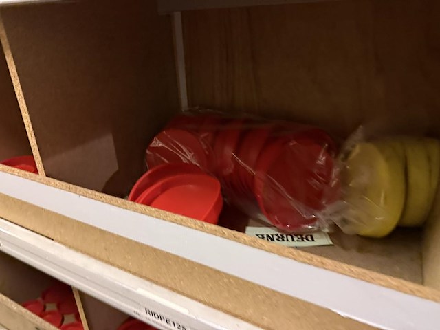 Lot pvc eindstukken & stoppen - afbeelding 8 van  18
