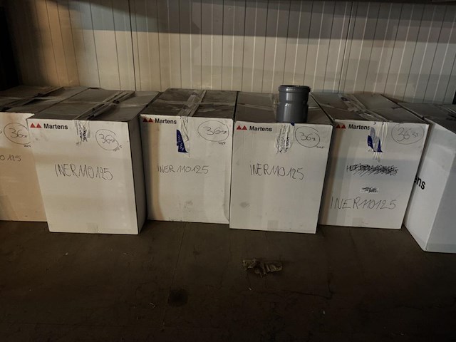 Lot pvc koppelstukken d110-125mm - afbeelding 1 van  2
