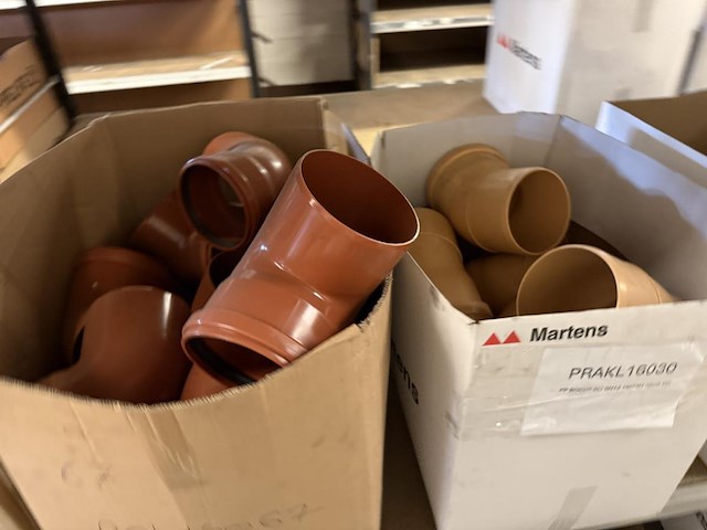 Lot pvc koppelstukken d160mm - afbeelding 12 van  14