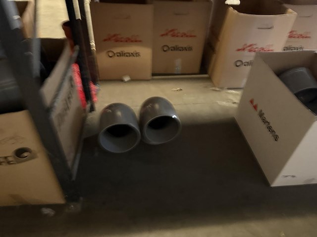 Lot pvc koppelstukken d200mm - afbeelding 12 van  12