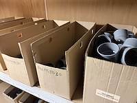 Lot pvc t-stukken , koppelingen, etc - afbeelding 12 van  13