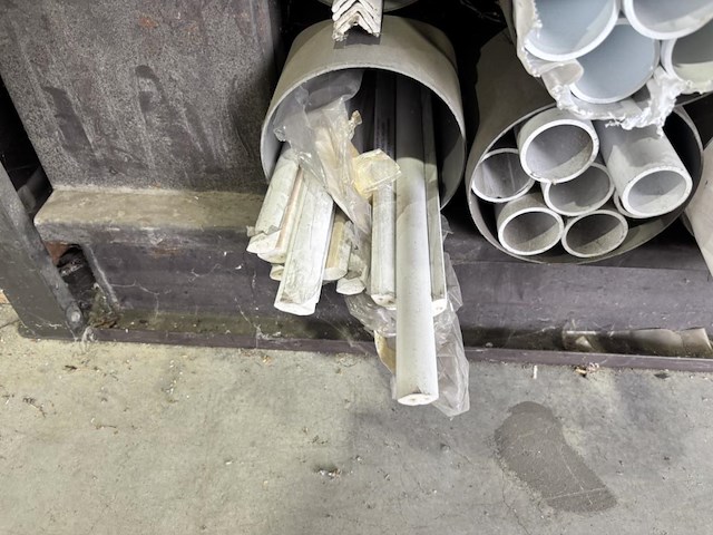 Lot pvs plinten - afbeelding 2 van  5
