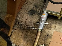 Lot raasm oliepompen - afbeelding 4 van  4