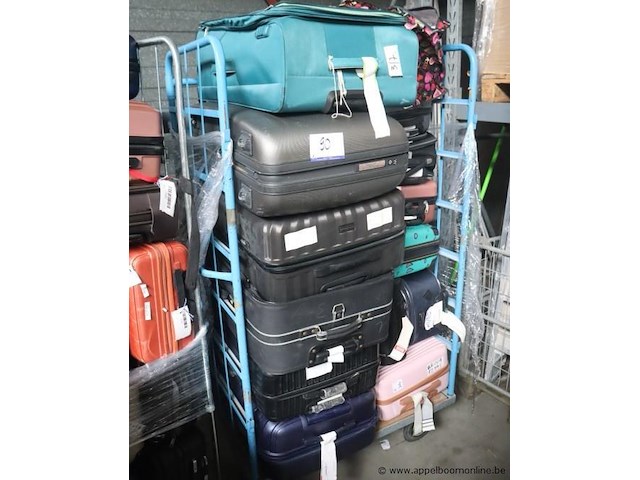Lot reiskoffers - afbeelding 1 van  1