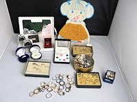 Lot ringen - afbeelding 1 van  7