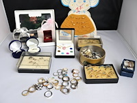 Lot ringen - afbeelding 2 van  7