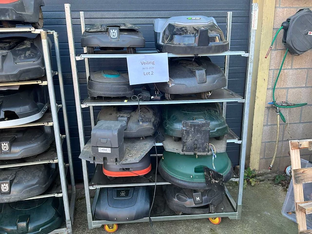 Lot robotmaaiers - various forest and garden tool - afbeelding 6 van  13