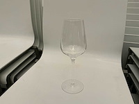 Lot rode wijn glazen - afbeelding 1 van  4