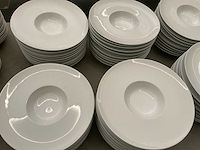 Lot ronde borden - afbeelding 2 van  4