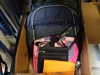 Lot rugzakken en tassen - afbeelding 1 van  2