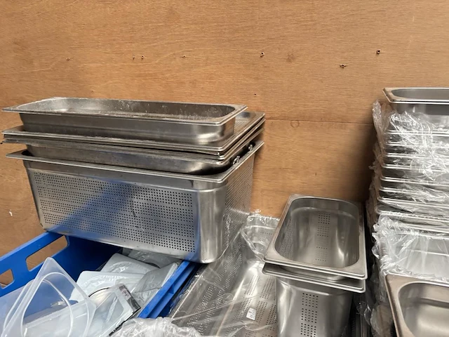 Lot rvs gastronormbakken - afbeelding 6 van  7