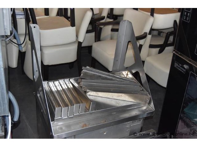 Lot rvs wandschabben/rekken - afbeelding 1 van  2