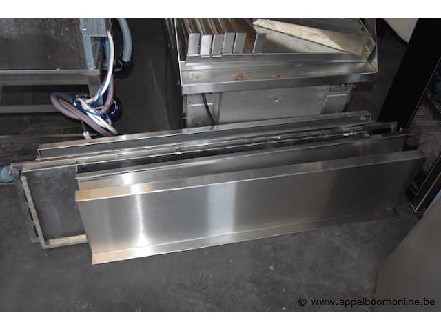 Lot rvs wandschabben/rekken - afbeelding 2 van  2