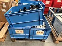 Lot sanitair - afbeelding 6 van  6