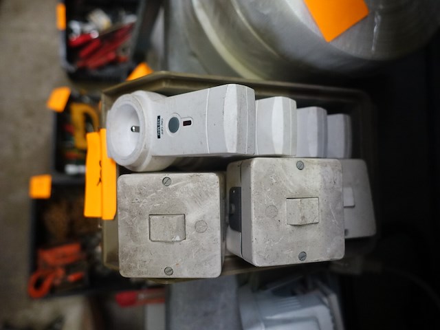 Lot schakelaars - afbeelding 3 van  3