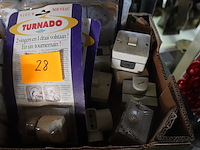 Lot schakelaars - afbeelding 2 van  3