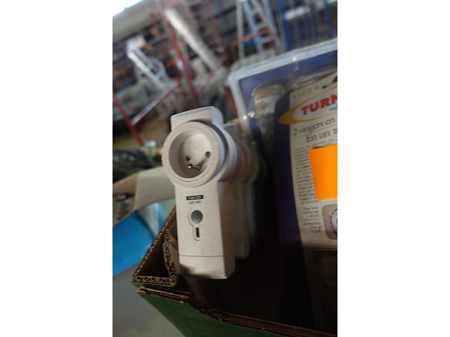 Lot schakelaars - afbeelding 3 van  3