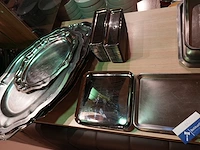 Lot schalen, bestek en keukengerief