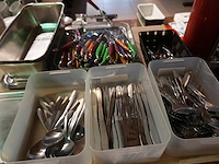 Lot schalen, bestek en keukengerief - afbeelding 4 van  6