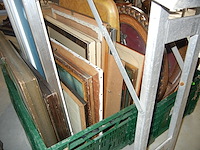 Lot schilderijen/kaders (2kisten) - afbeelding 2 van  2