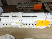 Lot schneider automaten - afbeelding 1 van  4