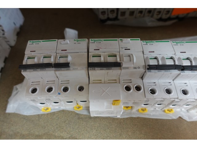 Lot schneider automaten - afbeelding 3 van  4