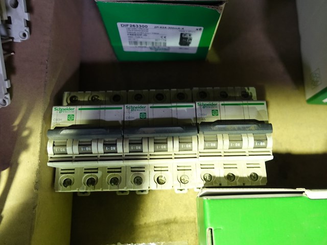 Lot schneider - afbeelding 10 van  26