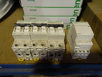 Lot schneider - afbeelding 14 van  26