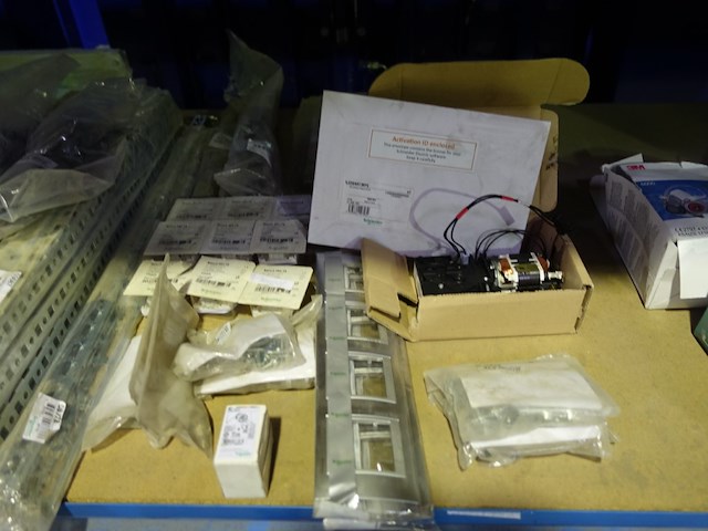 Lot schneider - afbeelding 18 van  26